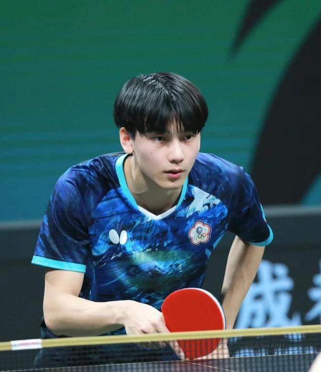 1岁中国天才少年状态低迷决胜局4比11惨败凯发K8旗舰厅AG客服2比3爆冷一轮游！2(图2)
