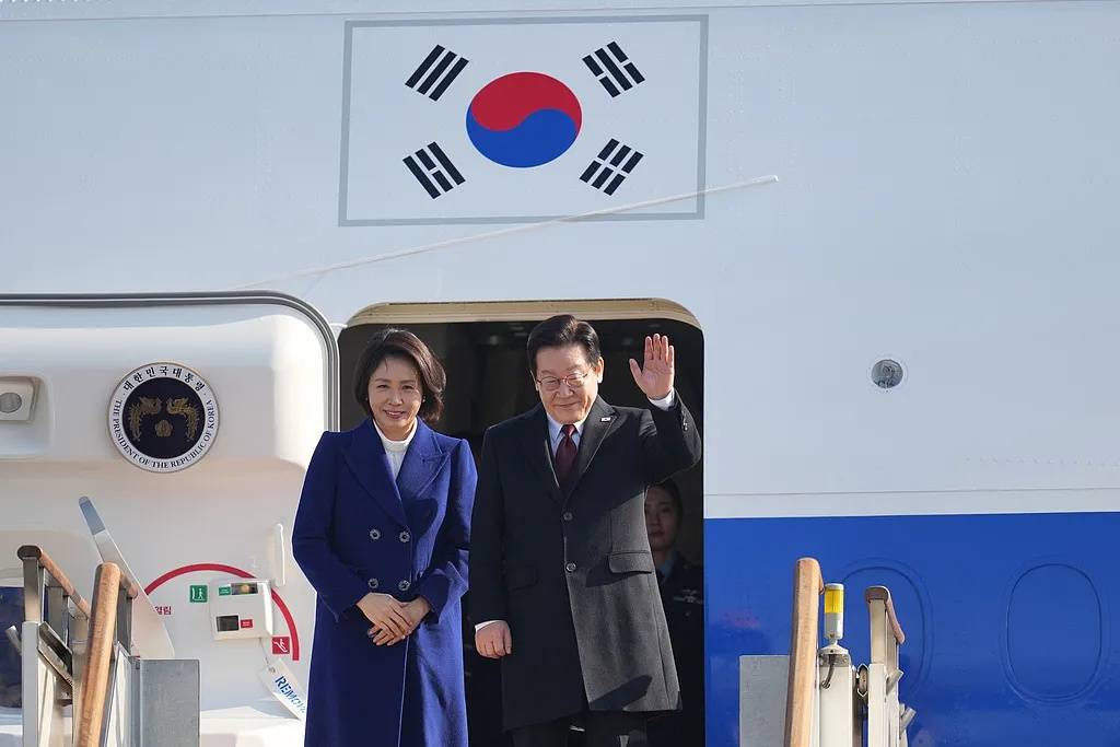 域同向航行的船只需要深化在人工智能、文化等领域合作凯发k8国