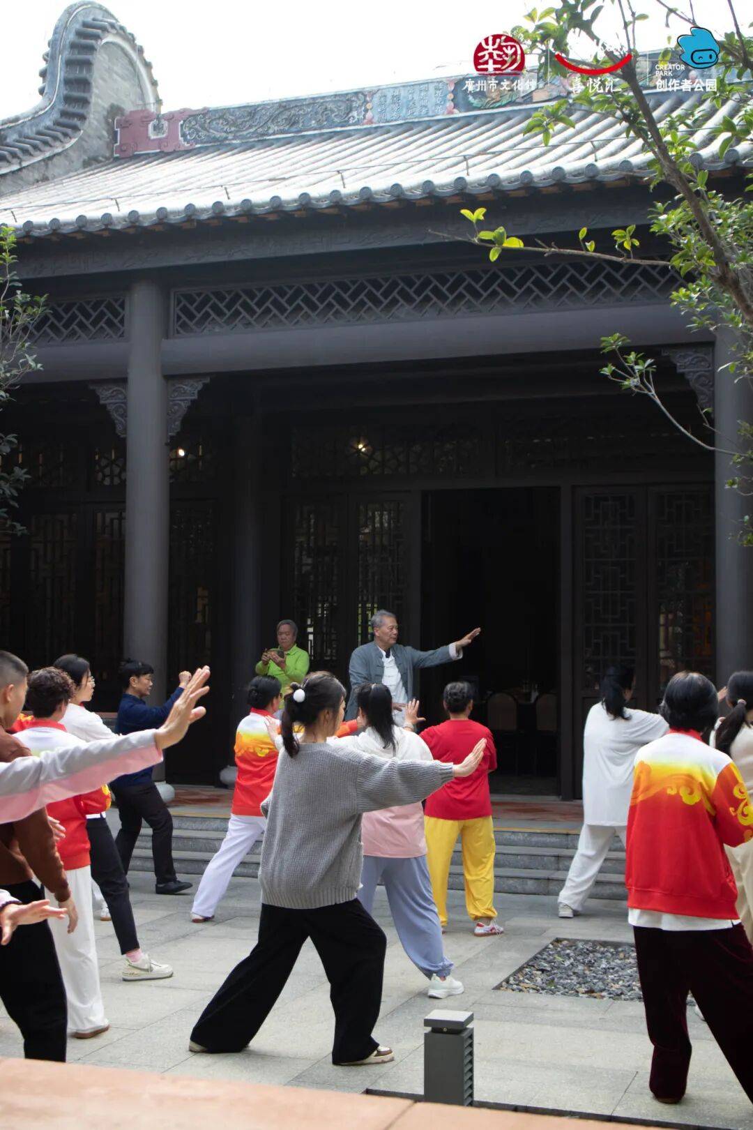 手作、派对妆容、珠绣胸针超多趣味活动等你参与凯发K8国际娱乐