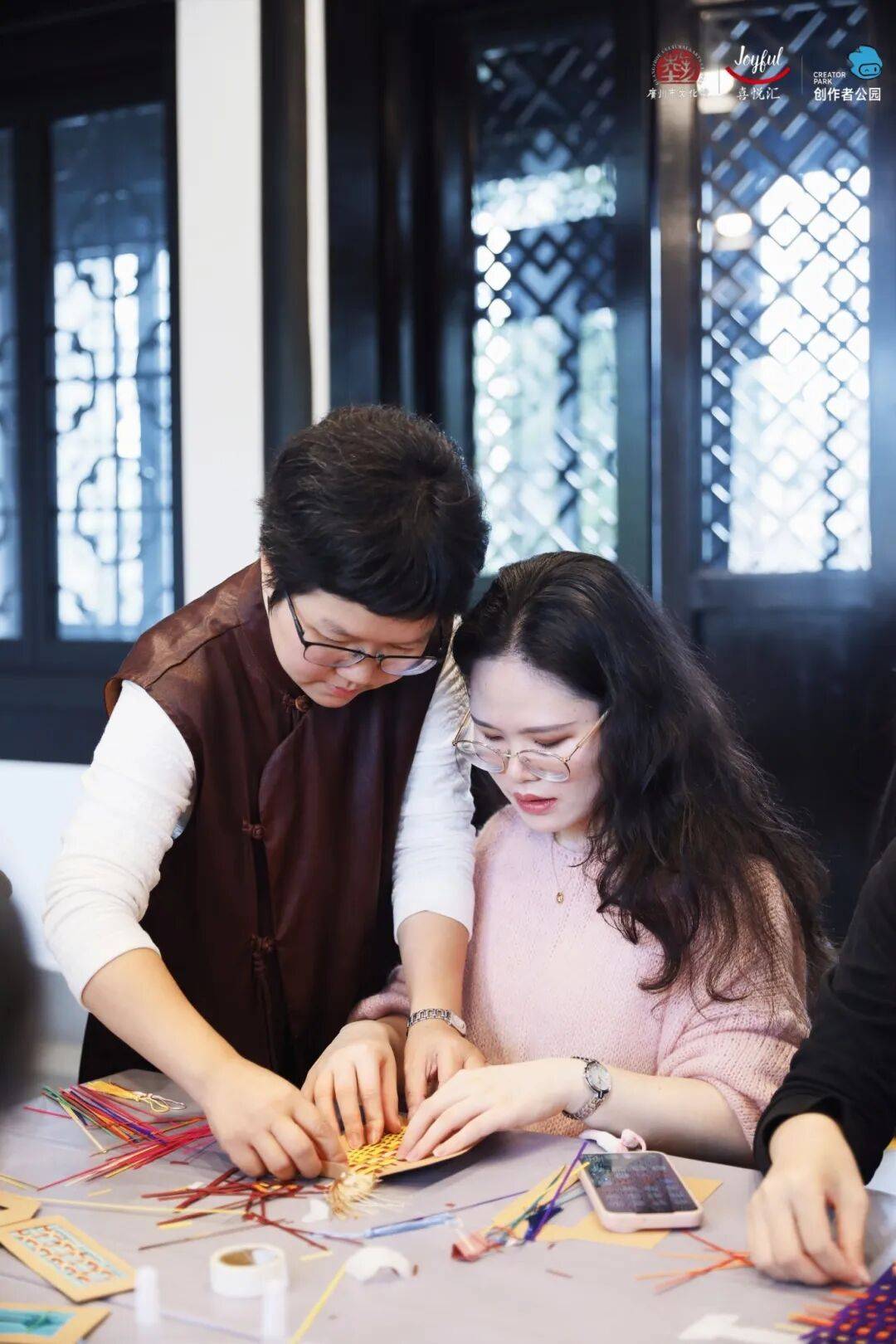 手作、派对妆容、珠绣胸针超多趣味活动等你参与凯发K8国际娱乐【报名】广府·生活美学:精油(图3) 手作、派对妆容、珠绣胸针超多趣味活动等你参与凯发K8国际娱乐【报名】广府·生活美学:精油(图3)